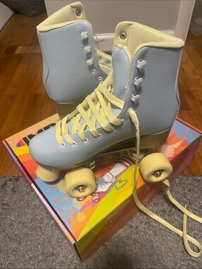 Impala roller skates